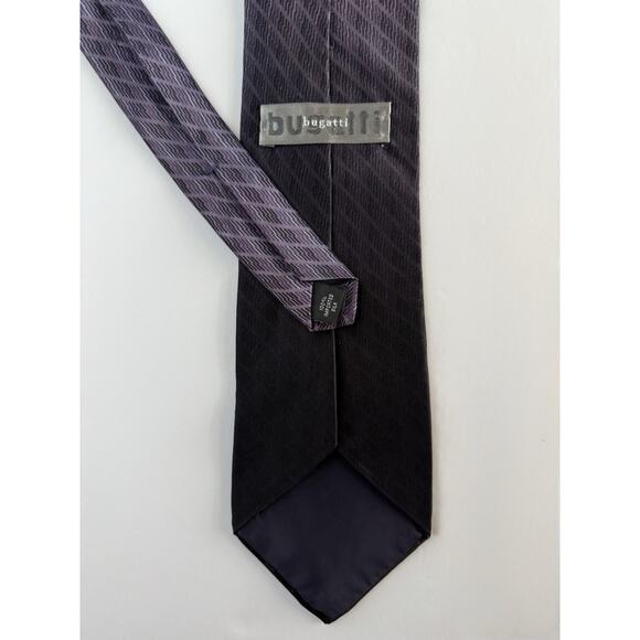 Bugatti Men’s Silk Neck Tie Purple To Black Ombré 58”x3.75” - Picture 2 of 4